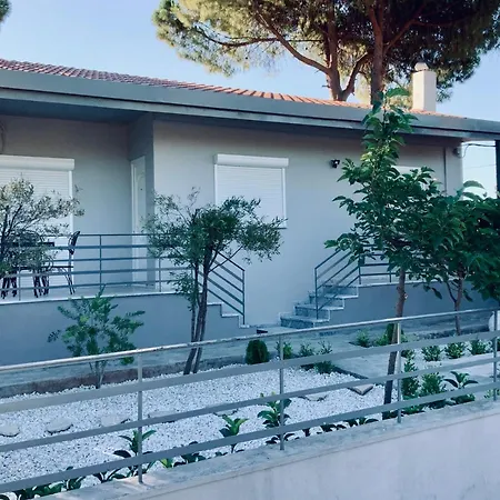 Casa Annie Loutráki